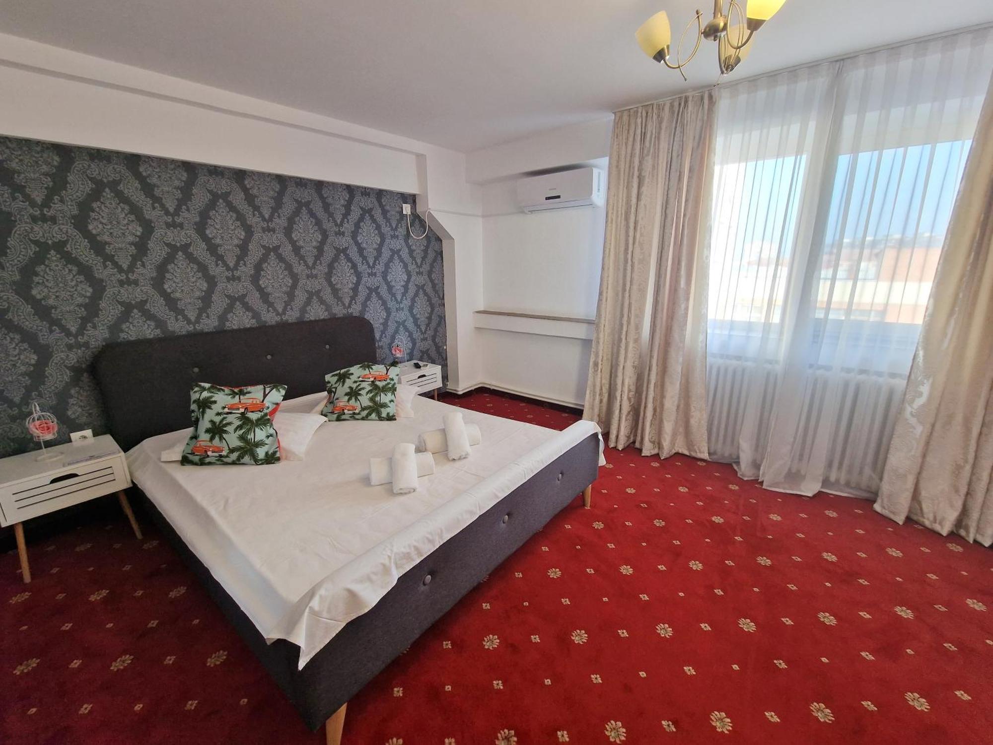 دروبيتا تورنو سيفيرين Bon Ton Residence المظهر الخارجي الصورة